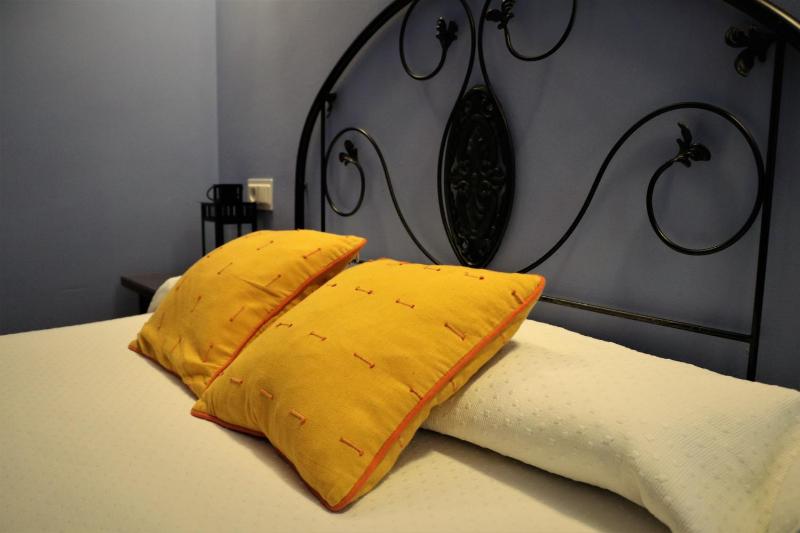 Double Room with Terrace image 2