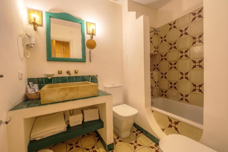 One-Bedroom Apartment (2 Adults) image 2