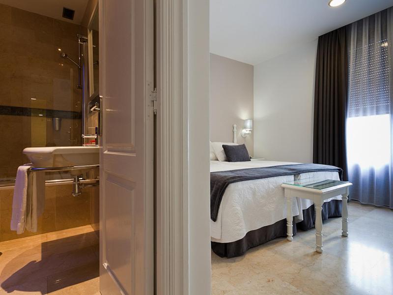 Hotel Carlos V - image 9