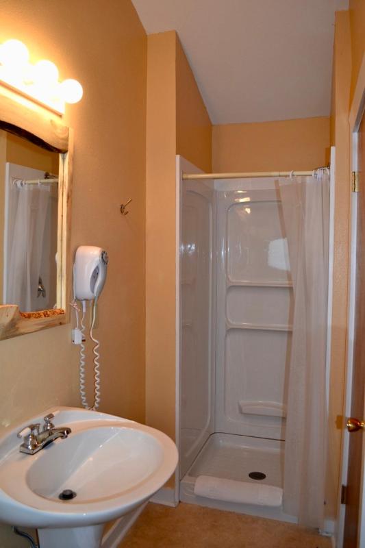 Northwoods - Double Room image 4