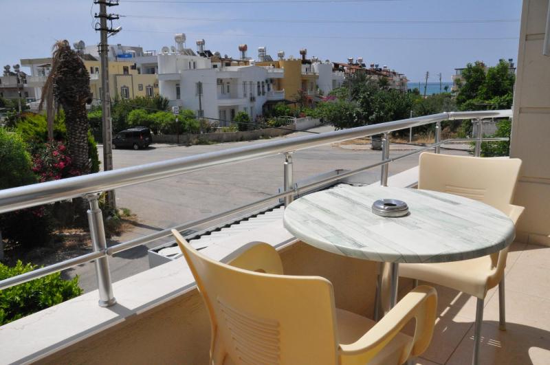 Quadruple Room with Balcony image 3