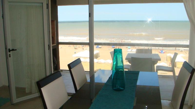 Pinamar Alquilo Departamentos Frente Al Mar - image 4
