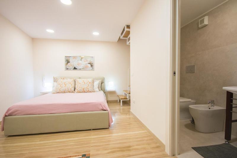 Two-Bedroom House image 4