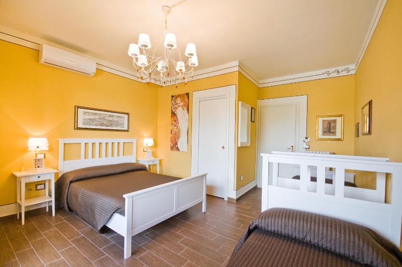 Budget Quadruple Room - Separate Building image 1