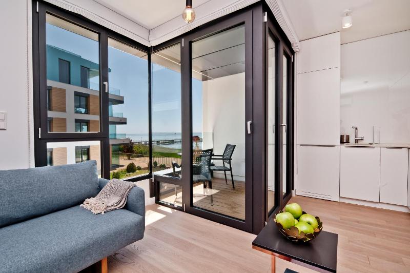 Studio Apartment with Sea View - ul. Mickiewicza 7/16 image 1
