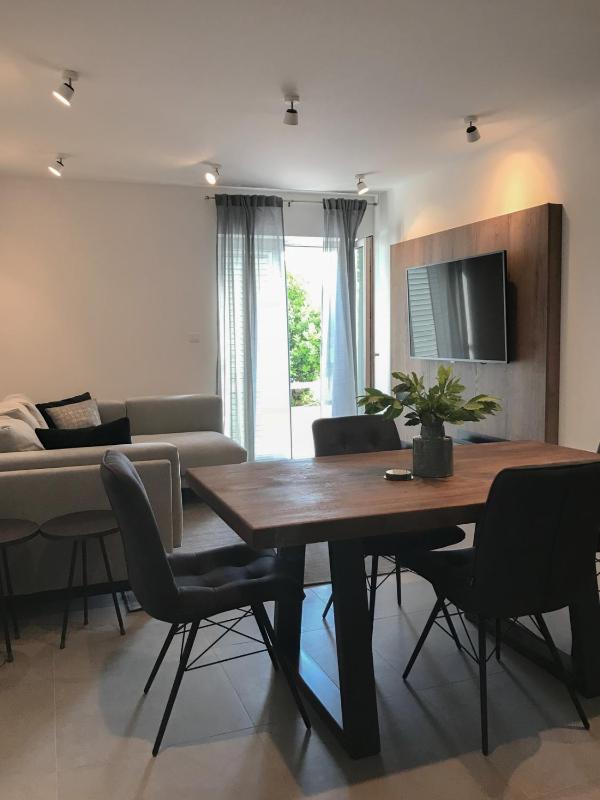 Apartments Melani Hvar - image 17