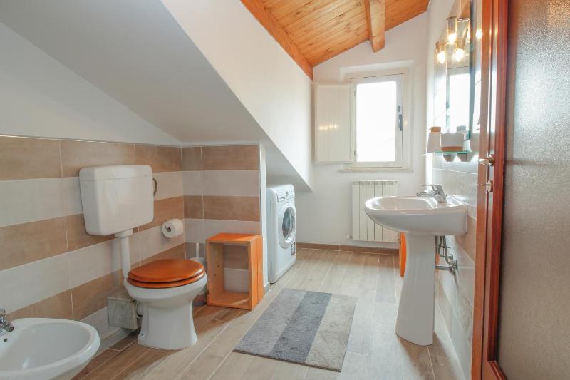Studio Apartment image 4