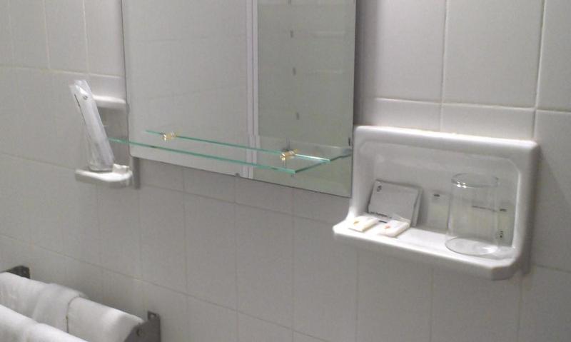 Triple Room image 2