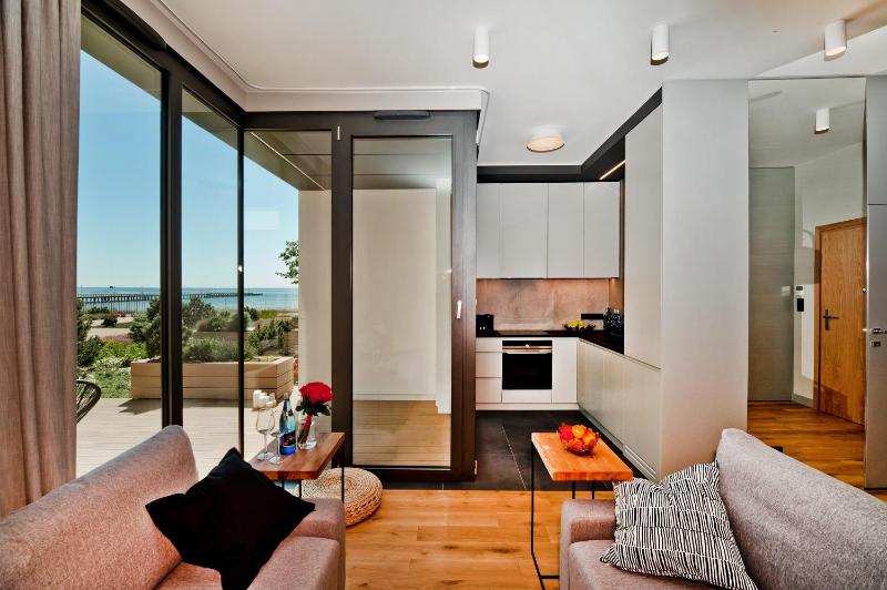 Studio Apartment with Sea View - ul. Mickiewicza 7/6 image 4
