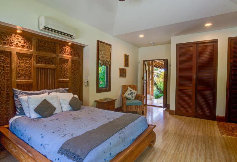 Queen Room Wailele image 4