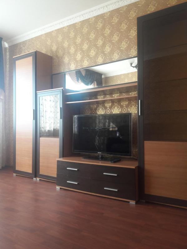 Apartment image 3