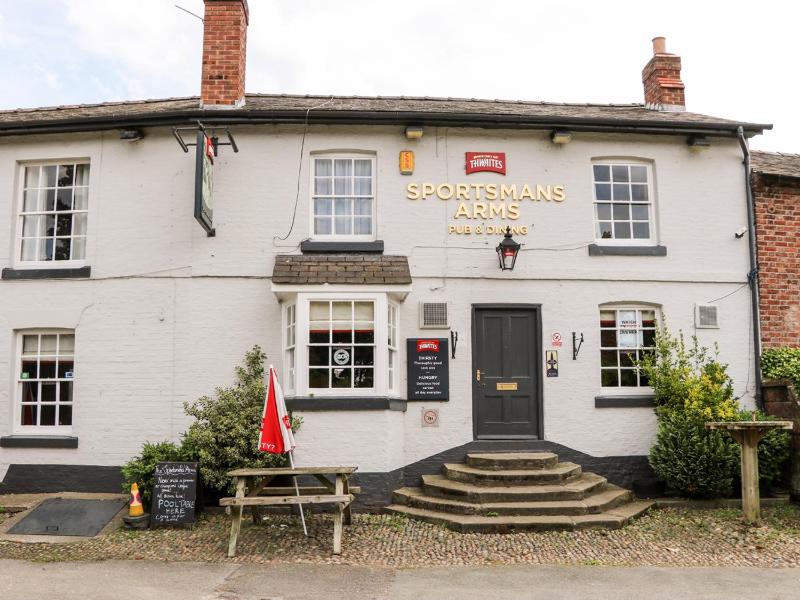 Cheshire Cheese Cottage - image 11