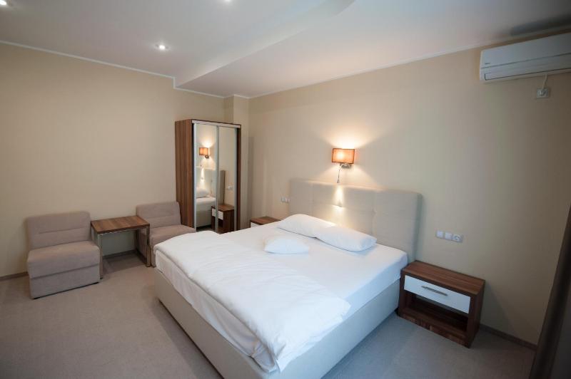 Bruxelles Guesthouse Craiova - image 16