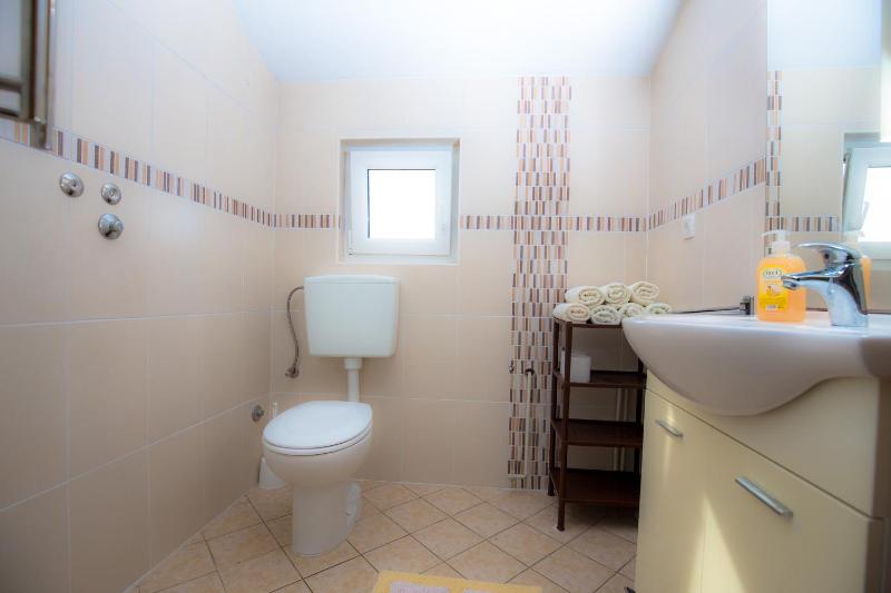 Apartment Family - image 3