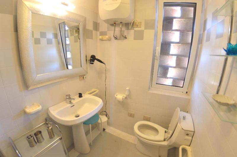 Apartment image 2