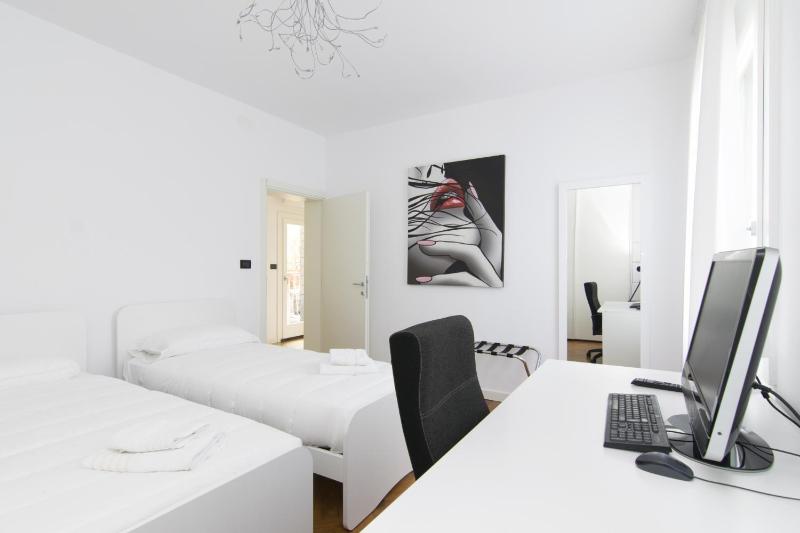 Apartment with Terrace image 4