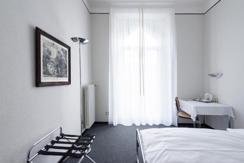 Standard Single Room - Annex image 4