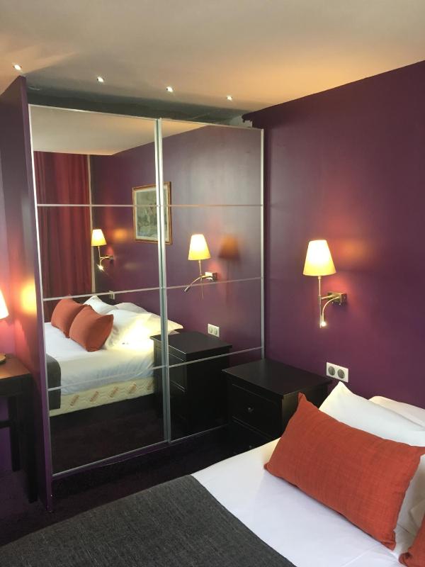 Superior Double Room image 3