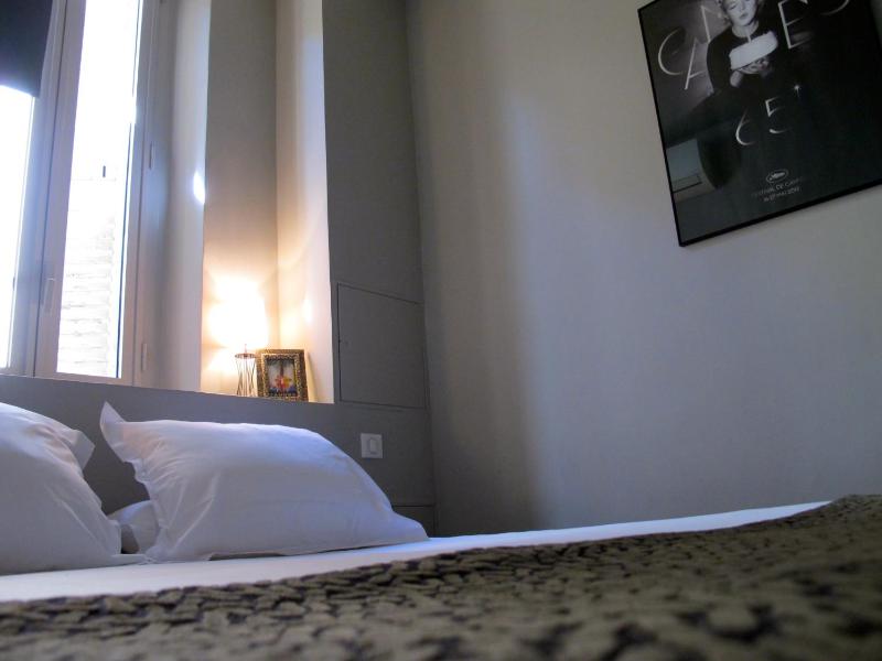 One-Bedroom Apartment (Annex) image 4