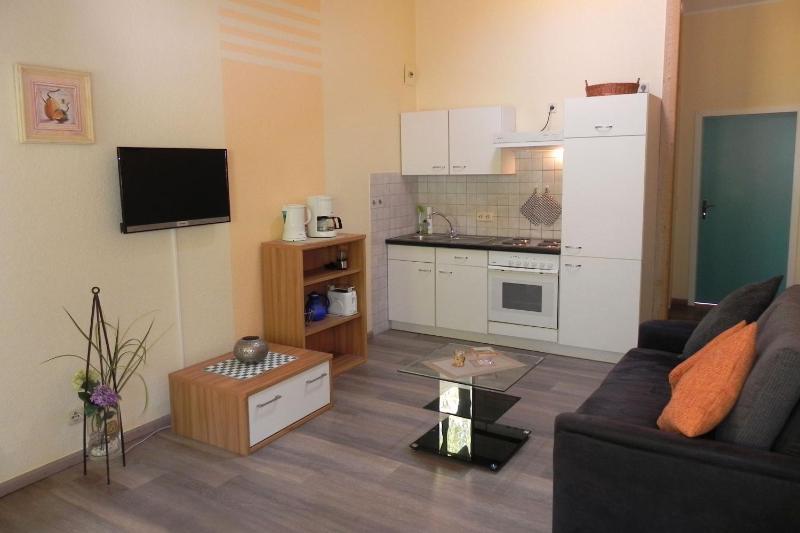 One-Bedroom Apartment image 3