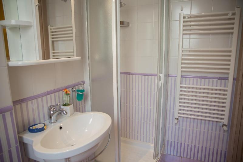 Double or Twin Room image 3