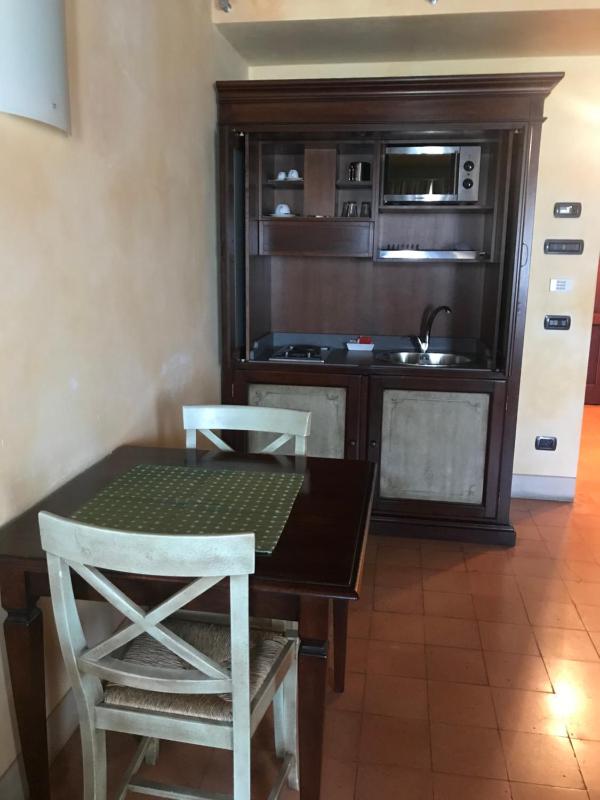 Single Room image 1