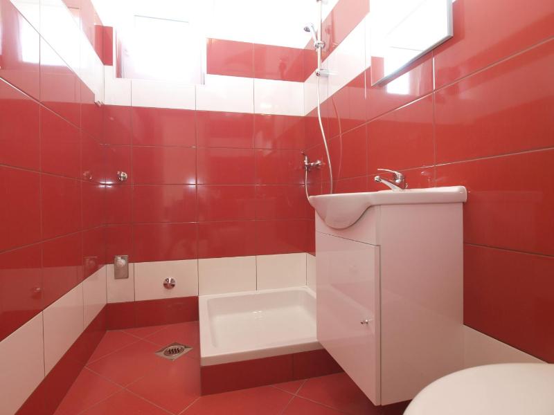Apartment image 4