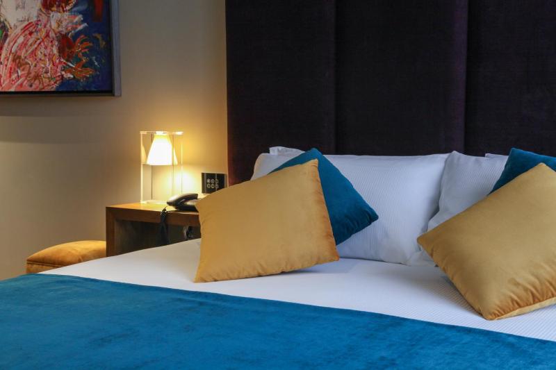 Superior Double Room image 2