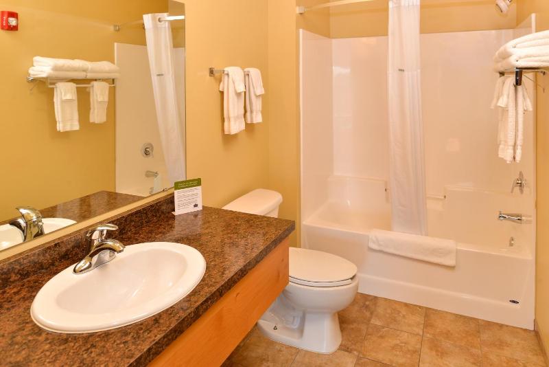 Two-Bedroom Suite with a King Bed and a Queen Bed - Non Smoking image 2