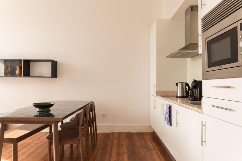 Two-Bedroom Apartment with City View image 4