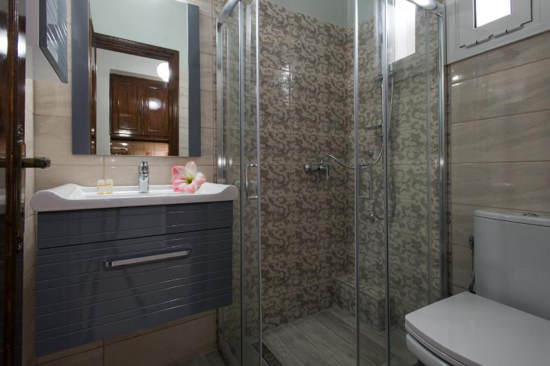Two-Bedroom Apartment image 4