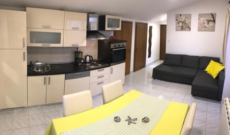 Apartmani Žužić - image 5