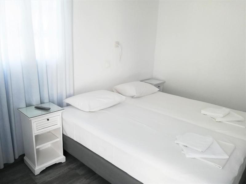 MARKOS BEACH rooms & studios - image 12