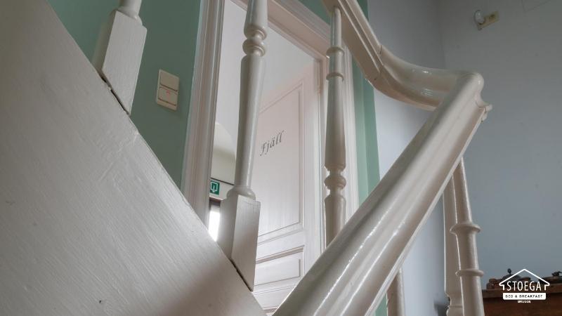 Twin Room image 1