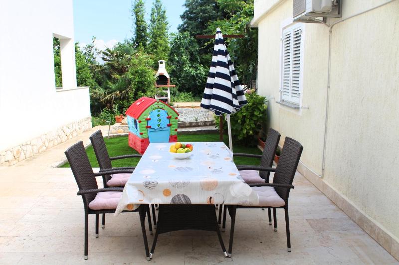 Apartment Maja - image 16