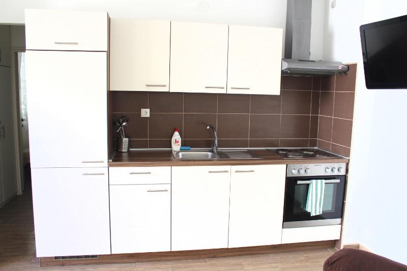 Apartment Maja - image 12