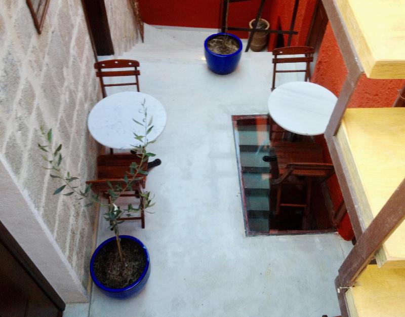 Auberge 32 Old Town - image 7