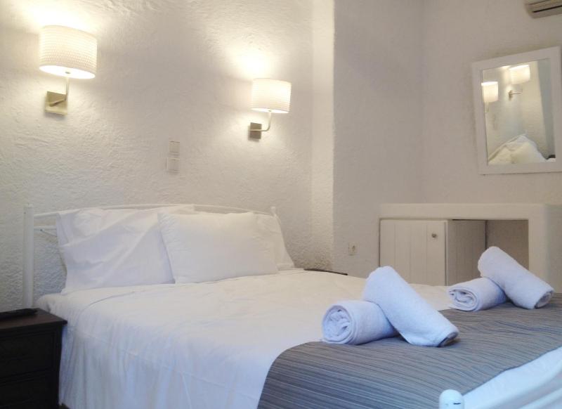 Auberge 32 Old Town - image 10