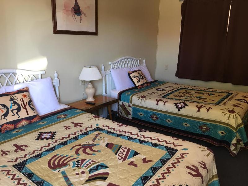 Queen Room with Two Queen Beds image 1