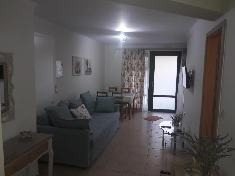 Studio Apartment image 1