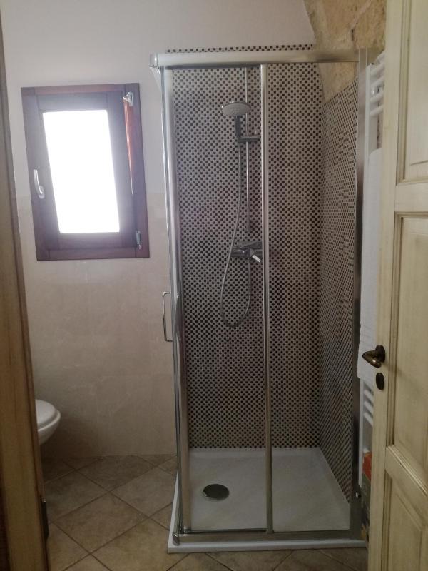 Quadruple Room with Private Bathroom image 2