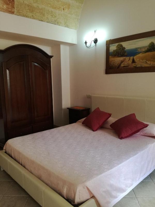 Triple Room with Private Bathroom image 4