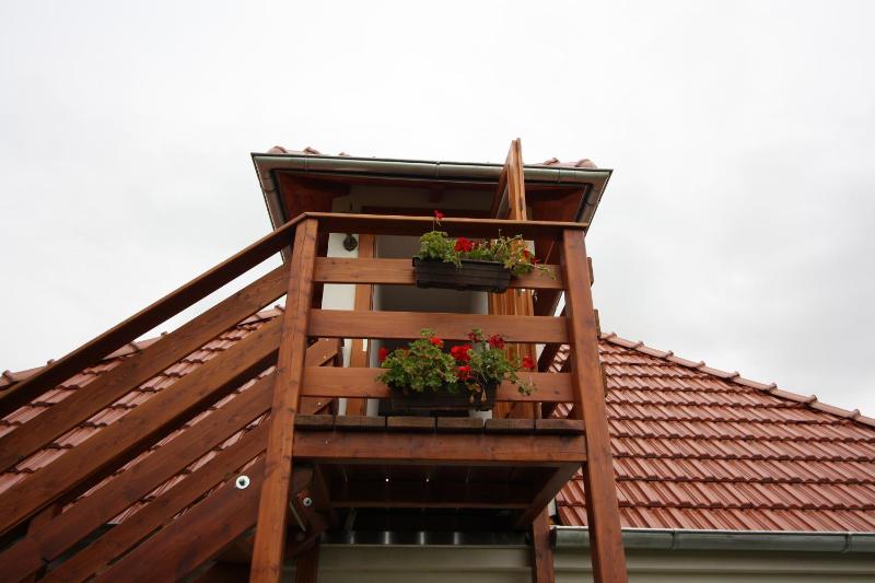 Apartment with Garden View image 1