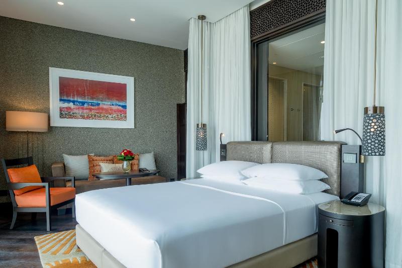 King Room with View image 2