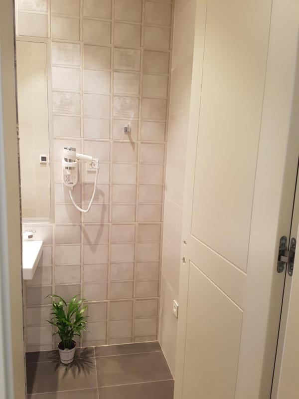 Superior Double or Twin Room with City View image 3