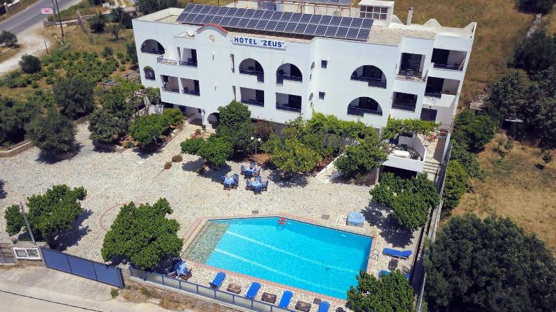Hotel Zeus Images