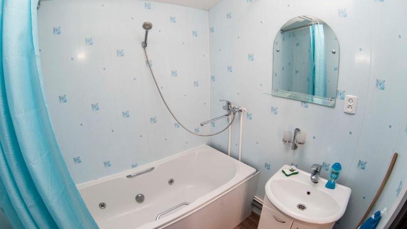 Two-Bedroom House image 3