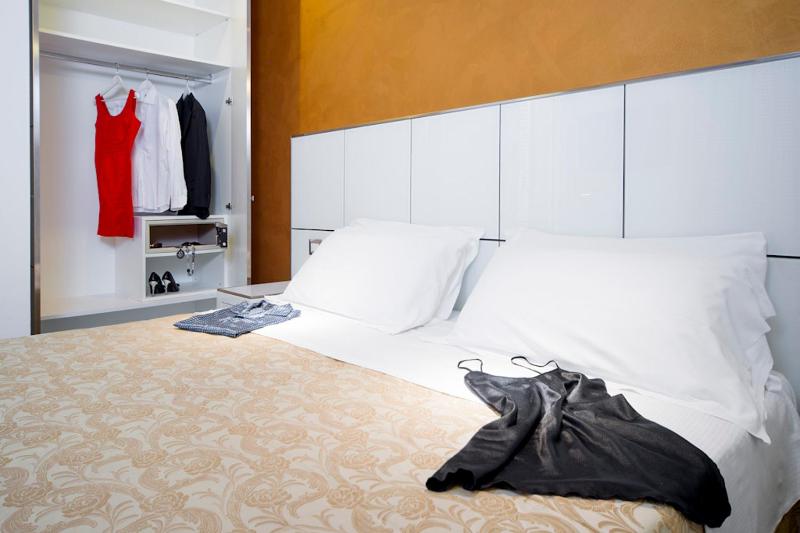 Apartment image 3