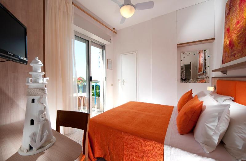 Economy Double or Twin Room image 1