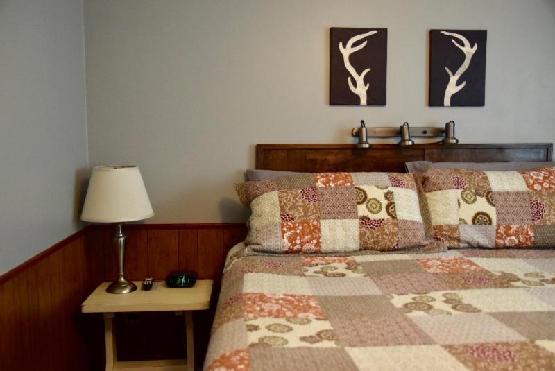 King Room image 1
